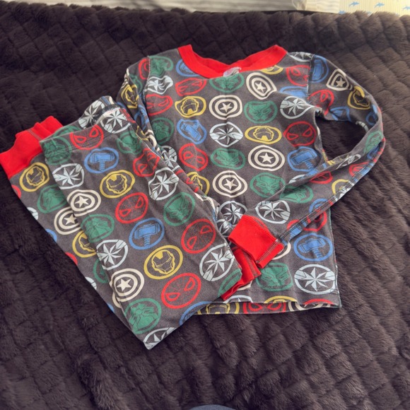 Hanna Andersson Pajama Bundle Boys Size 8 Marvel + Dino + Striped Organic Cotton - Picture 4 of 7